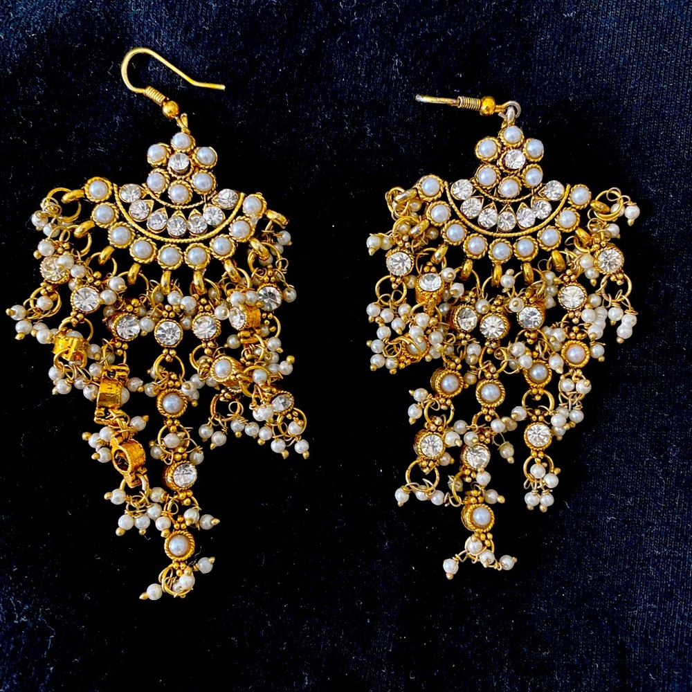 Ear rings